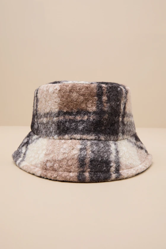 Harten Plaid Teddy Bucket Hat, cozy style